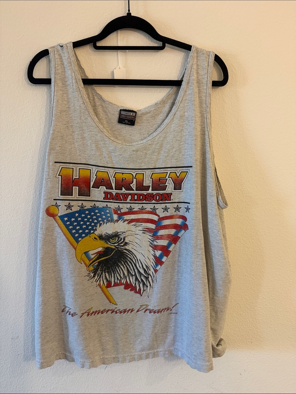 Vintage Harley-Davidson Gray Tank Top with Red, Blue and Yellow Graphic